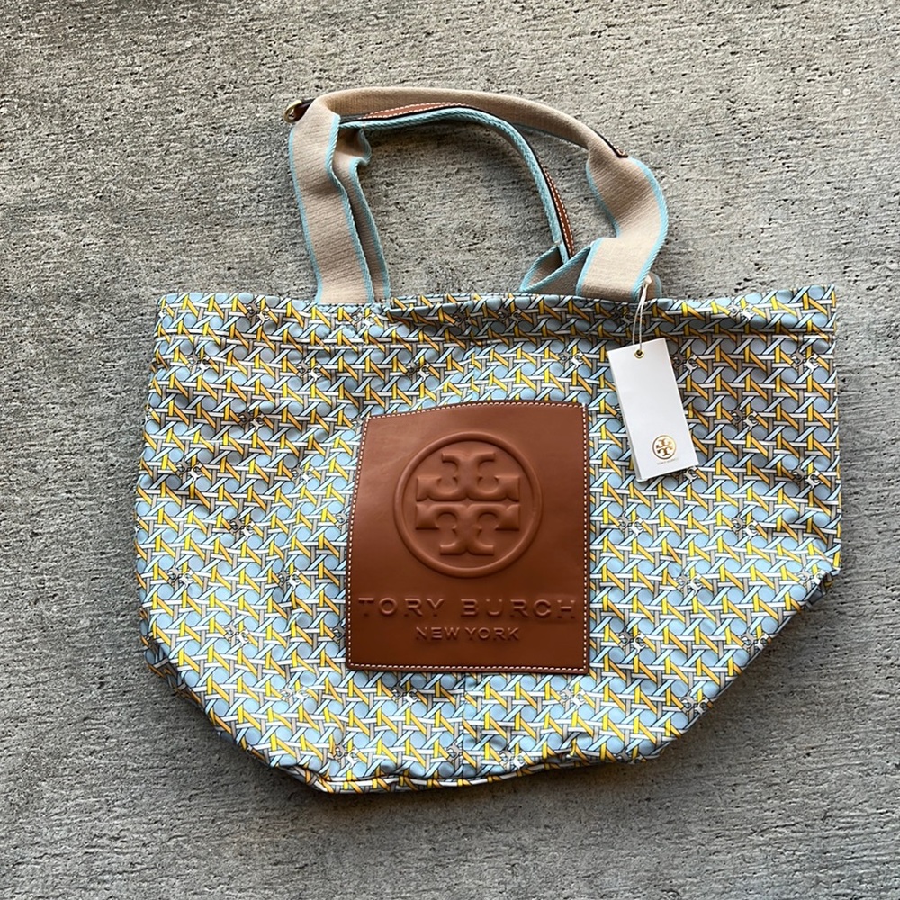New with tags. Tory Burch bag